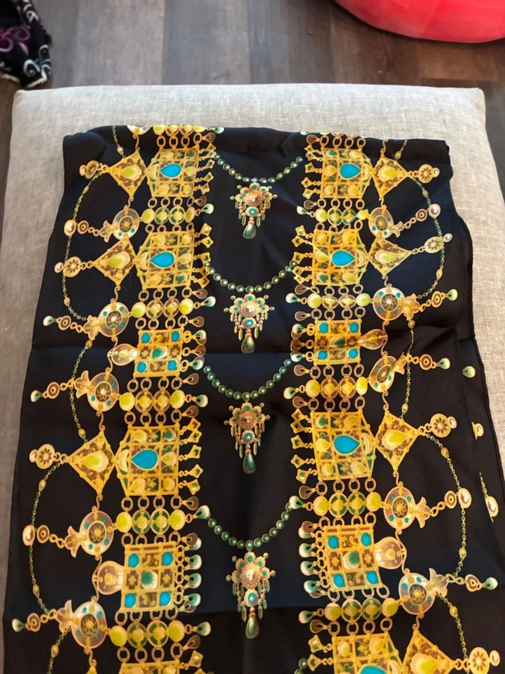 Oscar de la Renta vintage scarf